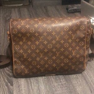 Louis Vuitton Abbesses messenger bag